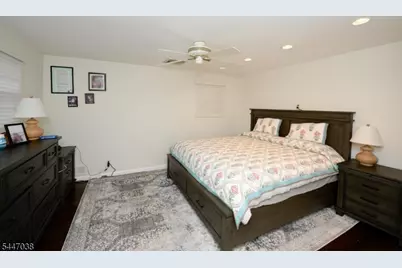 38 Griswold Pl, Glen Rock, NJ 07452 - Photo 13
