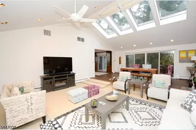 38 Griswold Pl, Glen Rock, NJ 07452 - Photo 3