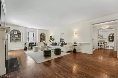 25 West Rd, Millburn, NJ 07078 - Photo 11