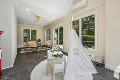25 West Rd, Millburn, NJ 07078 - Photo 15