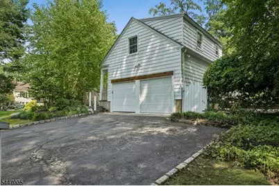 25 West Rd, Millburn, NJ 07078 - Photo 43