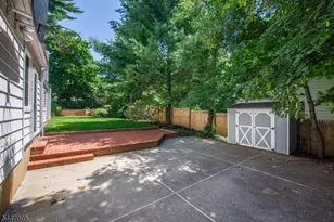 25 W Rd, Millburn, NJ 07078 - Photo 41