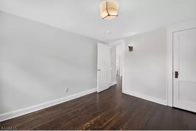 289 Hathaway St, Wallington, NJ 07057 - Photo 9