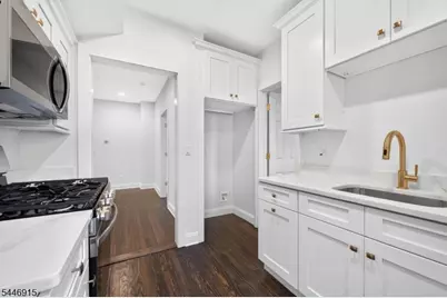 289 Hathaway St, Wallington, NJ 07057 - Photo 25
