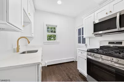 289 Hathaway St, Wallington, NJ 07057 - Photo 27