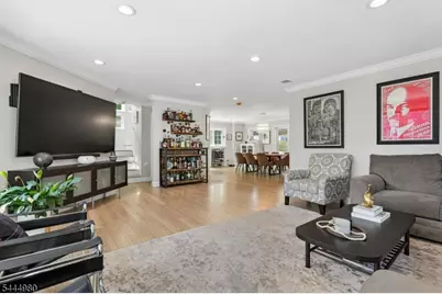 27 Tremont Ave, West Orange Township, NJ 07052 - Photo 5