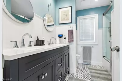 27 Tremont Ave, West Orange Township, NJ 07052 - Photo 13