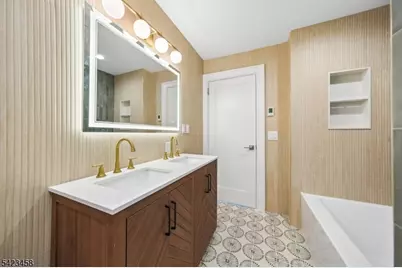 22 Rutgers St, Maplewood, NJ 07040 - Photo 29