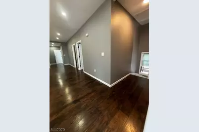 487 S 17th St #2, Newark, NJ 07103 - Photo 11