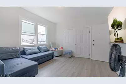 60 Welland Ave, Irvington Twp., NJ 07111 - Photo 3
