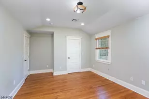 30 Gates Ave, Summit, NJ 07901 - Photo 9