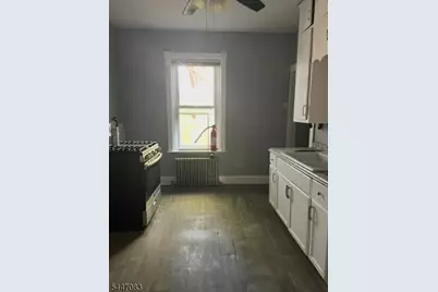 718 Riverside Ave, Trenton, NJ 08618 - Photo 5