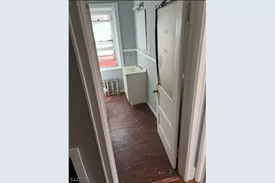 718 Riverside Ave, Trenton, NJ 08618 - Photo 9