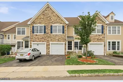 16 Magnolia Way, North Haledon, NJ 07508 - Photo 3