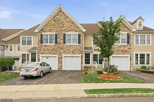 16 Magnolia Way, North Haledon, NJ 07508 - Photo 3