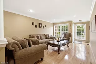 16 Magnolia Way, North Haledon, NJ 07508 - Photo 5
