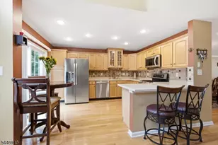 16 Magnolia Way, North Haledon, NJ 07508 - Photo 13