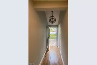 11 Gaston Ave, Raritan, NJ 08869 - Photo 5