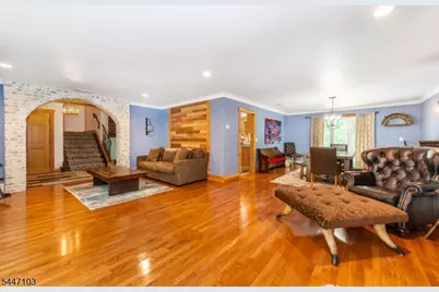 16 Tumbling Brook Rd, Montville Township, NJ 07082 - Photo 5