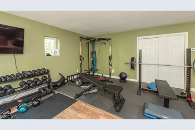 16 Tumbling Brook Rd, Montville Township, NJ 07082 - Photo 27