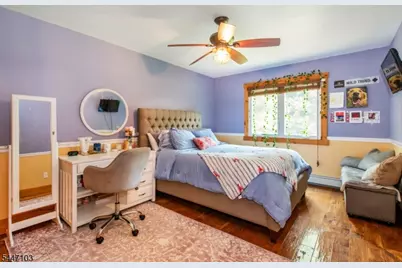 16 Tumbling Brook Rd, Montville Township, NJ 07082 - Photo 19