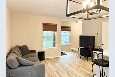 321 Gettysburg Way, Lincoln Park, NJ 07035 - Photo 7