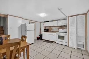 85 N 10th St, Newark, NJ 07107 - Photo 9