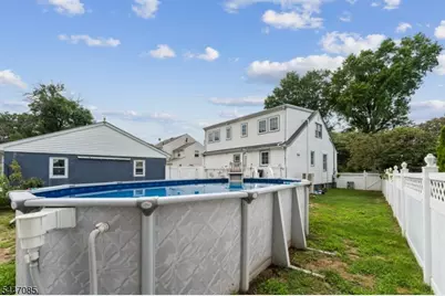 111 Yale Ter, Linden, NJ 07036 - Photo 35