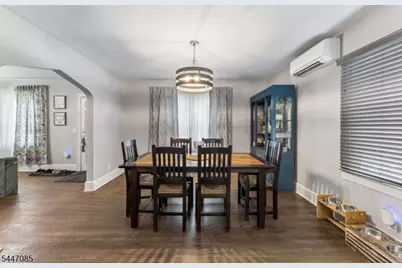 111 Yale Ter, Linden, NJ 07036 - Photo 9
