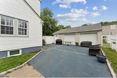 111 Yale Ter, Linden, NJ 07036 - Photo 39