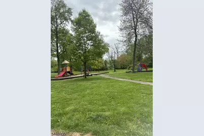 613 Martense Ave, Teaneck Township, NJ 07666 - Photo 25