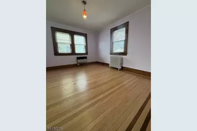 613 Martense Ave, Teaneck Township, NJ 07666 - Photo 7