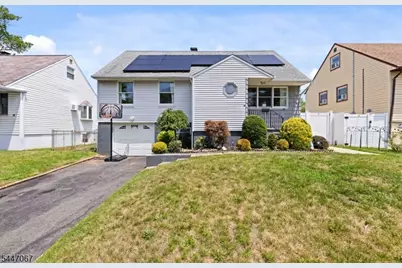 90 Maryknoll Rd, Woodbridge Township, NJ 08840 - Photo 1