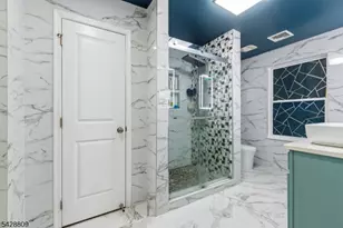 302 Rotando Way, Morris Plains, NJ 07950 - Photo 17