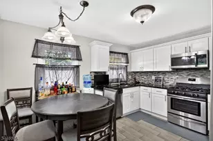 1229 Oxford Ave, Plainfield, NJ 07062 - Photo 9