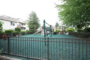 27 Gracie Rd, East Hanover Township, NJ 07936 - Photo 17