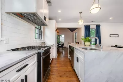 42 St Johns Ave, Parsippany, NJ 07878 - Photo 9
