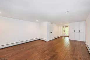 42 St Johns Ave, Parsippany, NJ 07878 - Photo 19
