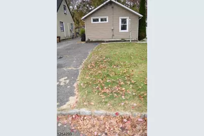 112 B Minnehaha Blvd, Parsippany, NJ 07034 - Photo 3
