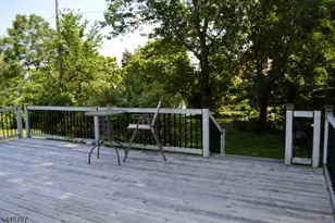 238 Fairview Ave, Hampton Township, NJ 07860 - Photo 11