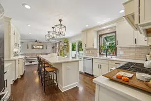 33 Frederick Dr, West Milford, NJ 07480 - Photo 11