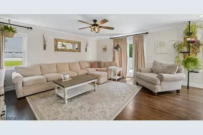33 Frederick Dr, West Milford, NJ 07480 - Photo 5