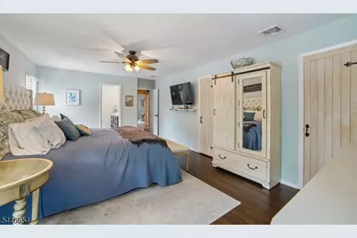 33 Frederick Dr, West Milford, NJ 07480 - Photo 17