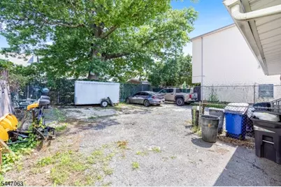1083 Magnolia Ave, Elizabeth, NJ 07201 - Photo 7