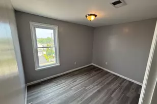 244 1st St, Elizabeth, NJ 07206 - Photo 3