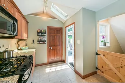 92 Carey Ave, Butler, NJ 07405 - Photo 19