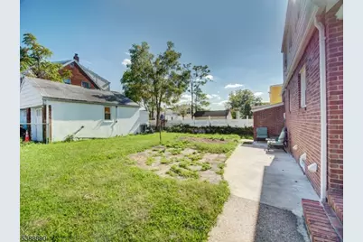 36 Orchard Pl, Irvington, NJ 07111 - Photo 21