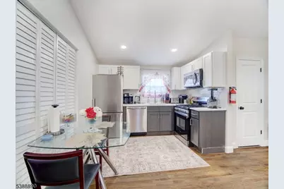 36 Orchard Pl, Irvington, NJ 07111 - Photo 13
