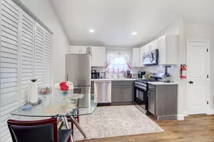 36 Orchard Pl, Irvington, NJ 07111 - Photo 13
