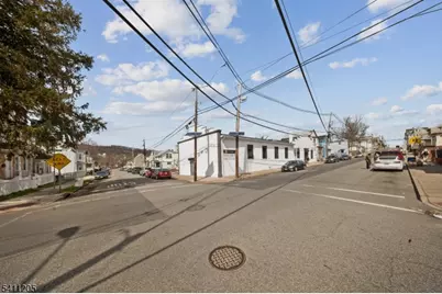 246 Paterson Ave, Paterson, NJ 07502 - Photo 5